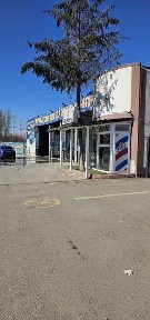Casa de vanzare cu constructii anexa