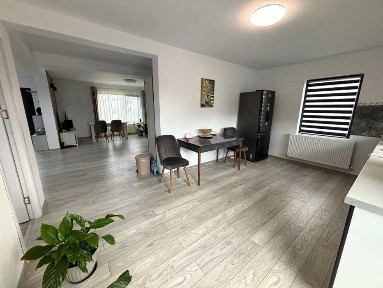 Casa nouă la 10 km de Târgoviște