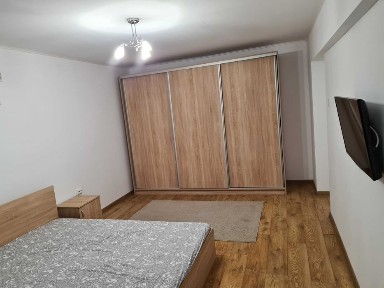 Vand Apartament 1 camera Buzaului Bloc Nou