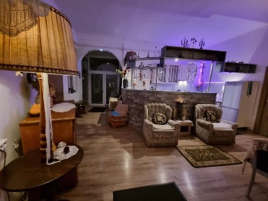 Casă de închiriat Gruia 7 strazi