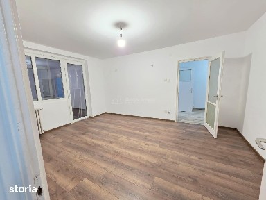 3 camere - Maior Coravu - Vatra Luminoasa