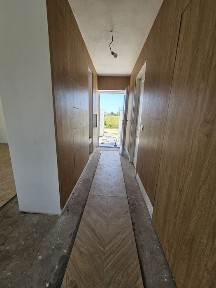 Casa Top Metro/ Carcea