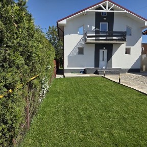 Casă P+M de vânzare - construcție AMVIC, complet utilată, teren 590 mp