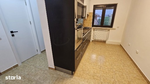 Apartament 3 camere Casin Domenii