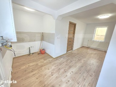 Casa 3 camere, 70 mp, teren 200 mp - Cartierul Unirii