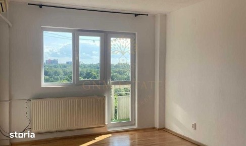 3 Camere / 2 bai / bloc 80/ Bdul Tineretului vis a vis Parc