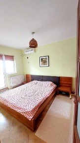 Apartament 3 camere dec. 75mp, 2 băi, 2 balcoane, Micro 17, etaj 2/4