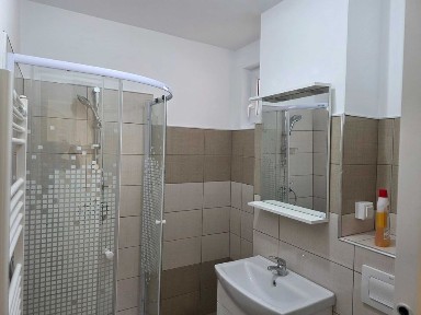 Apartament 2 camere parter