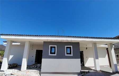 Comision 0 - Duplex la asfalt - 3 bai - personalizare interioara