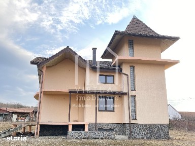 Casa de vanzare in Sibiu, parter si mansarda, teren de 2000mp