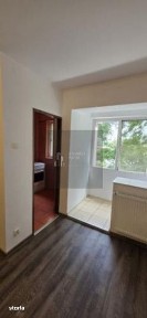 Garsoniera renovata- etaj 3 - bloc 1983 - Titan -Mall ParkLake