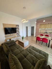 Apartamente de inchiriat