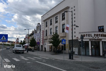 Oferta unicat! Vanzare apartament in Turda ultracentral, Piata Republi