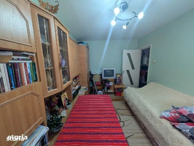 Apartament 4 camere decoamdat
