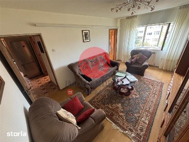 Apartament 2 camere de vanzare, decomandat, C5