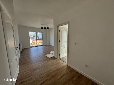 Apartament finisat 4 camere, 2 bai, 93,3 mp utili, etaj retras, Dambul