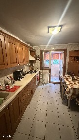 Proprietar Inchiriere/ Vanzare 4 Camere, Loc de Parcare & Boxă Subsol