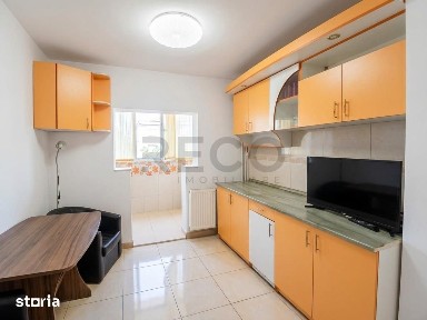 RECO Apartament cu 3 camere decomandat zona Decebal