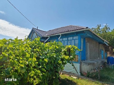 casa de locuit si cu teren