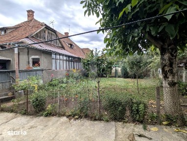 Casa de vanzare, 41 mp, teren 270 mp, zona Iris - Clujana