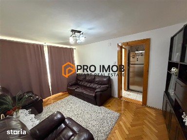 Apartament 4 camere cf 3 semidecomandat zona Micro 5