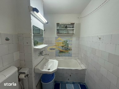 Apartament 2 camere de vanzare in Bacau