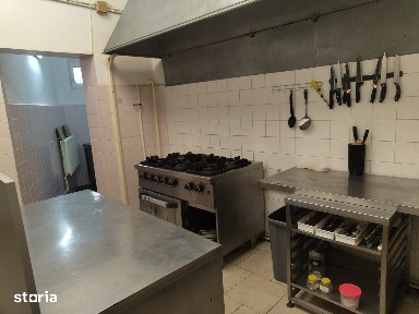 SPAȚIU COMERCIAL 50 MP - ULTRACENTRAL ORADEA - ACCES DIRECT DIN STRADĂ