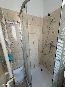 garsoniera 30 mp piata nicolina la strada in statia de tram 300 euro