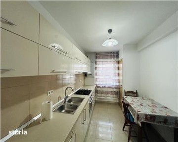 Apartament la vila, cu 3 camere, balcon mare - Selimbar
