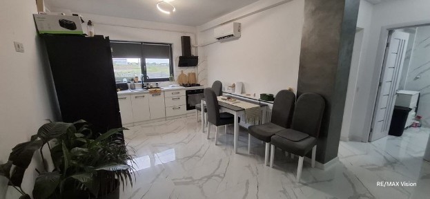 Apartament 2 camere cu gradina proprie de 30 mp