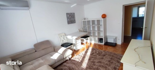 Vand apartament Central