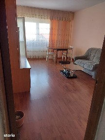 Vanzare apartament 3 camere, zona micro 11 Targoviste