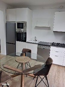 Proprietar vând apartament 3 camere