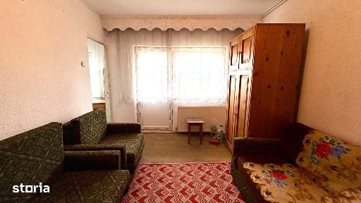Luminisului, garsoniera conf.1