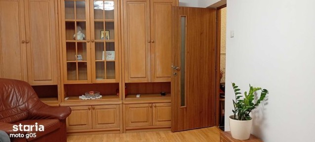 Ap B-dul Bucuresti 3 camere, 2 bai, centrala proprie