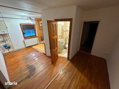 De vânzare apartament 3 camere Unirii Sud