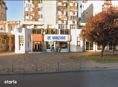 Central 445,3 mp utili - Spatiu comercial masiv - Parter cu vitrina si