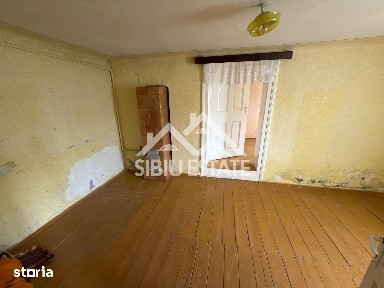 Apartament la casă, 2 camere | Zona Strada 9 Mai - Constituției