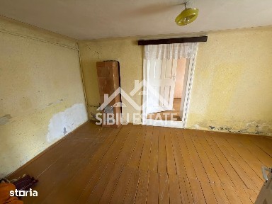 Apartament la casă, 2 camere | Zona Strada 9 Mai - Constituției