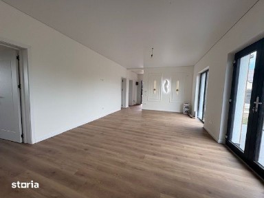 Locuinta premium! Casa single,4 camere,2 bai,teren 450mp,view superb!