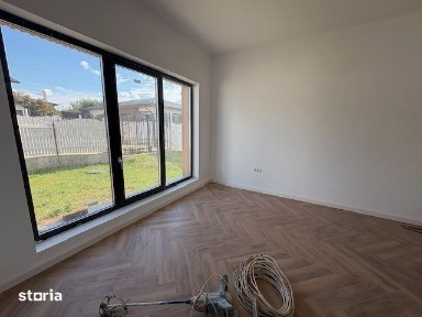 Locuinta premium! Casa,4 camere,2 bai,zona exclusivista!