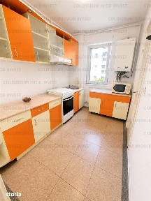 Zona Astra 2 camere sdec etajul 1 din 4,centrala,termopane,liber
