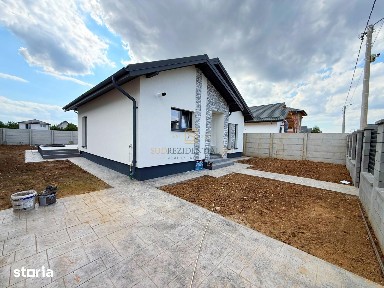 Casa individuala / Teren 427mp / 4 Camere / 2 Bai