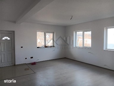 Visani, APARTAMENT 4CD la casa cu teren si toate utilitatile