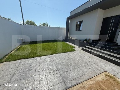 Casa parter, 65 mp utili, 220 mp teren, zona Damila