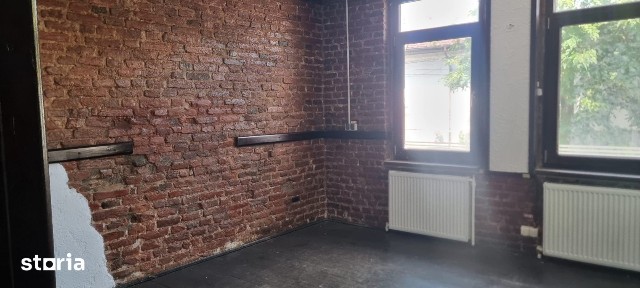 Spatiu comercial de inchiriat in Pitesti 90 mp, ultracentral, Pitesti