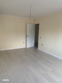 Ap 3 camere decomandat Girocului Sp Judetean Centrala totul nou