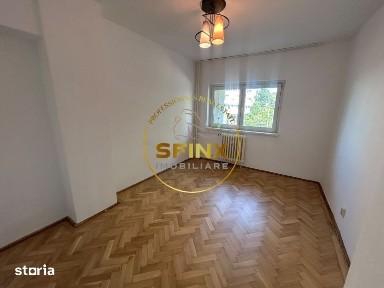4 camere | Ion Mihalache | 98mp | Garaj