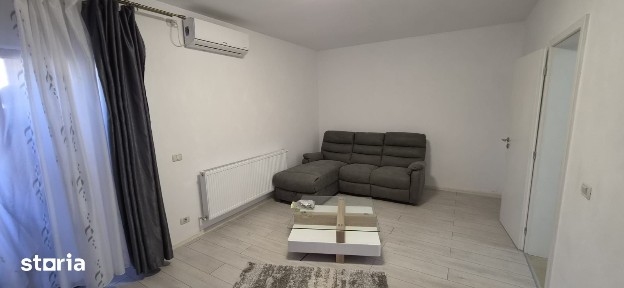 Apartament 2 Camere 2 balcoane Parter Giroc zona Eso 380 euro