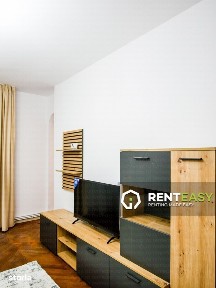 Apartament cu trei camere situat pe Bld. Independentei - UMF